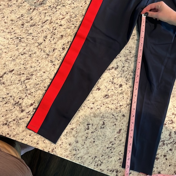 Ann taylor stripe legging pants! Great for work! Size small. Great condition - Picture 9 of 9